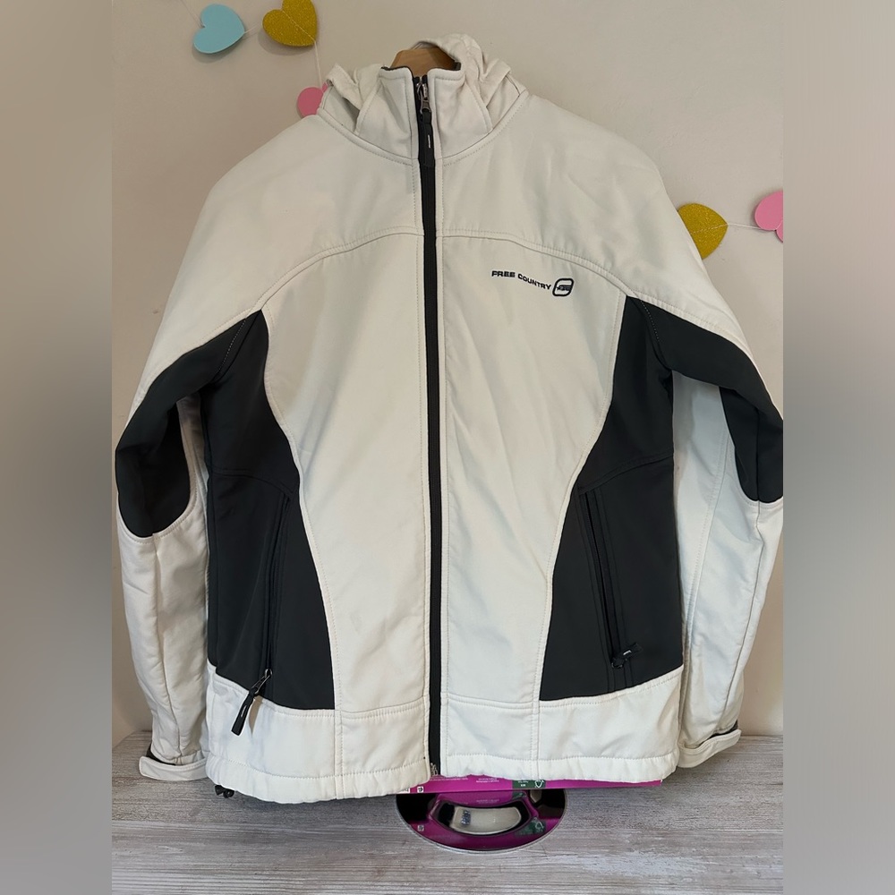 Free Country White Women’s Jacket Size M